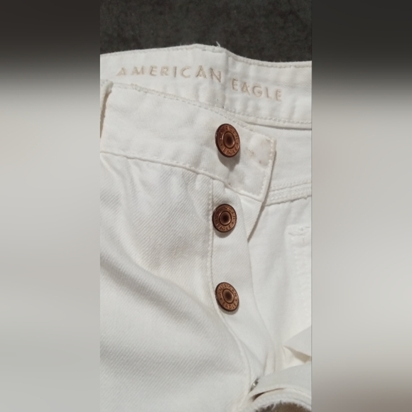 American Eagle Outfitters Women's White Straight Leg Jeans - Picture 4 of 7